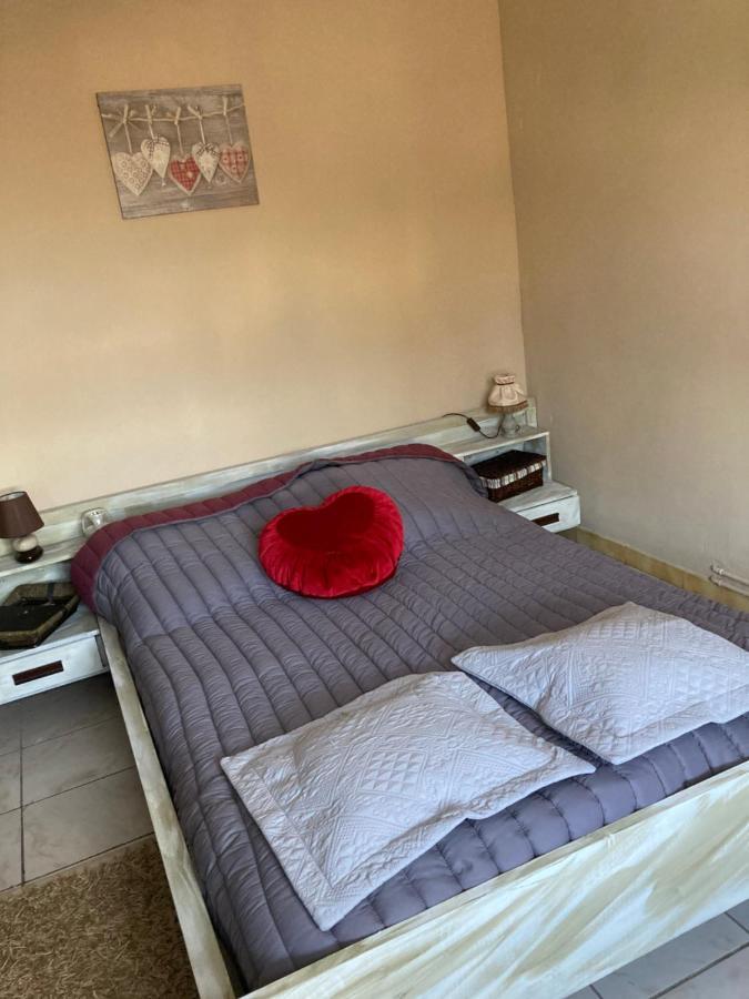 Dieue-sur-Meuse Chambre D'Hote Du Moulin מראה חיצוני תמונה